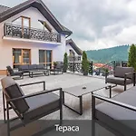 Fomich Lodge