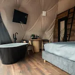 Lodge Fomich